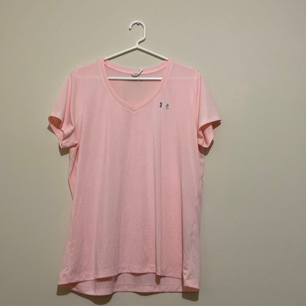 Baby Pink Under Armour t-shirt